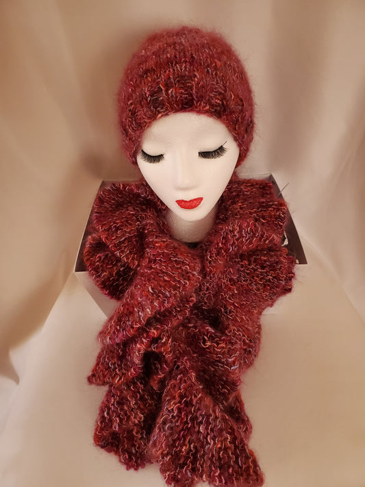 Ruffles Mohair Scarf and Cloche Hat